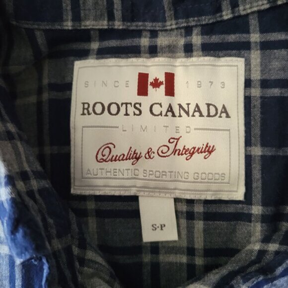 Roots Flannel Plaid Button Down Shirt Women's Size S Roots Canada Blue Gray Plai - Picture 4 of 8